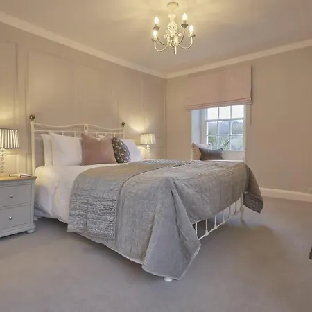 5 Bed In Loweswater Sz424